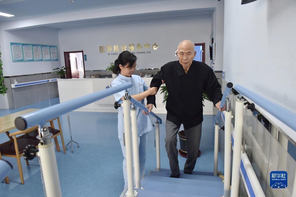 澳门银银河下载